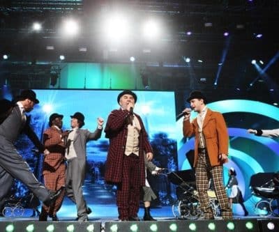 Dans l'œil des Enfoirés - 2011