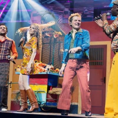 2019 Le monde des Enfoirés