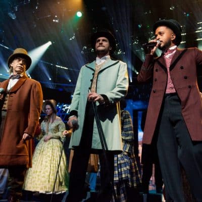 2019 Le monde des Enfoirés