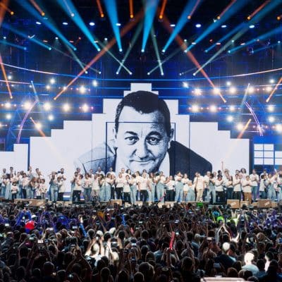 2019 Le monde des Enfoirés