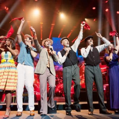 2019 Le monde des Enfoirés