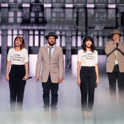 2021 Les Enfoirés à côté de vous